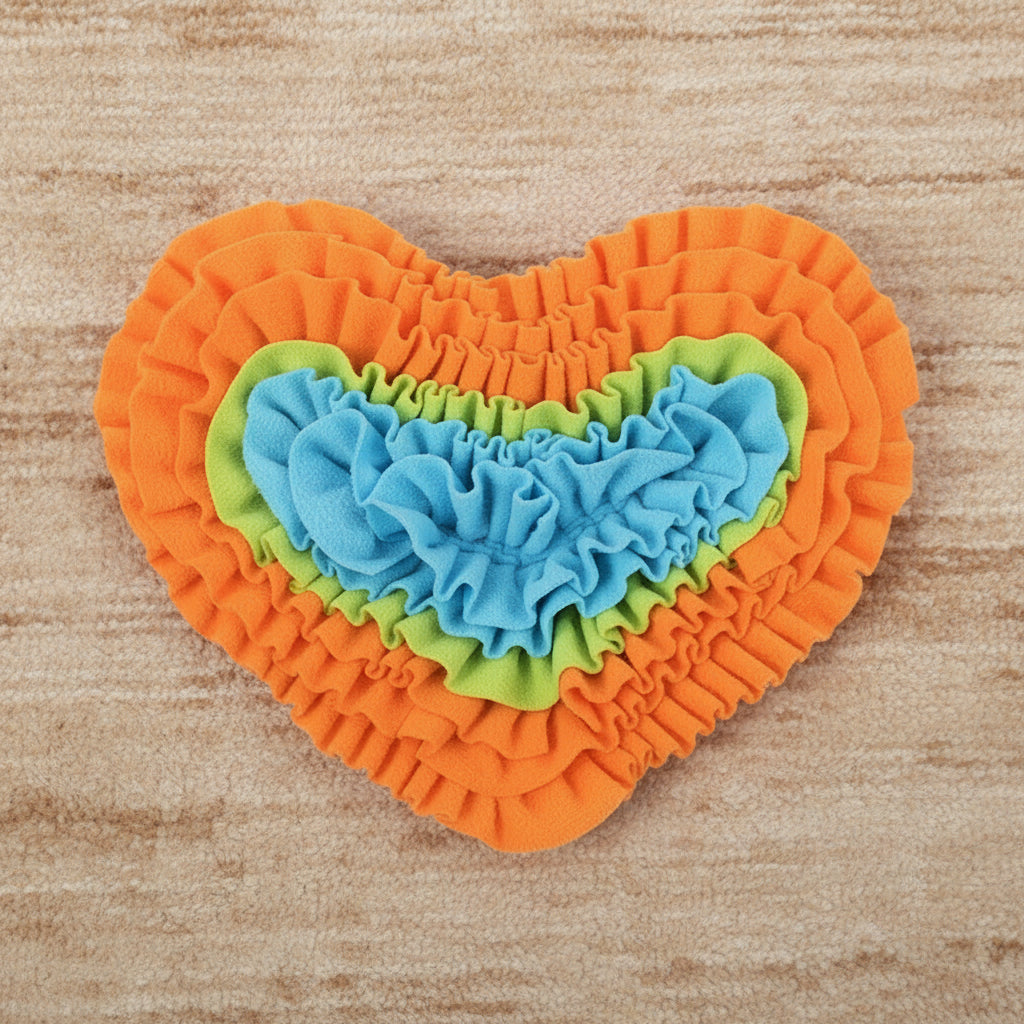 Heart-Shaped Snuffle Mat for Dogs | Interactive Enrichment Feeding Mat