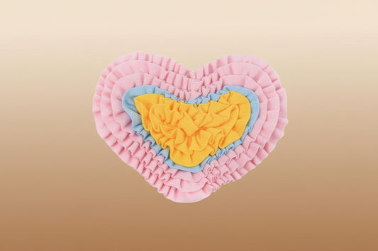 Heart-Shaped Snuffle Mat for Dogs | Interactive Enrichment Feeding Mat